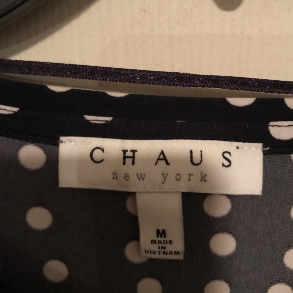 Chaus NWT Women's Stylish Black Polka Dot Top - Picture 3 of 6